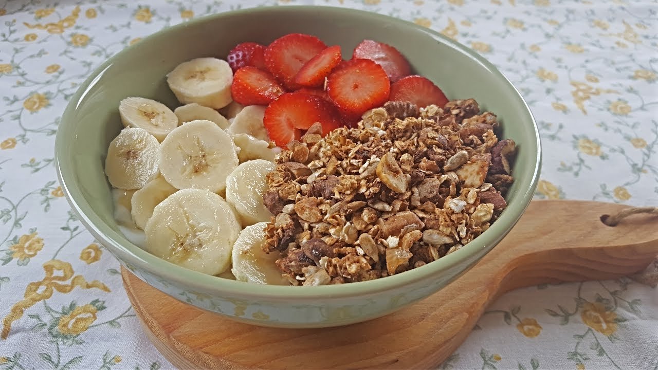 🍎 Benefícios dos Alimentos Naturais na Saúde + Receita de Bowl de Frutas com Iogurte e Granola